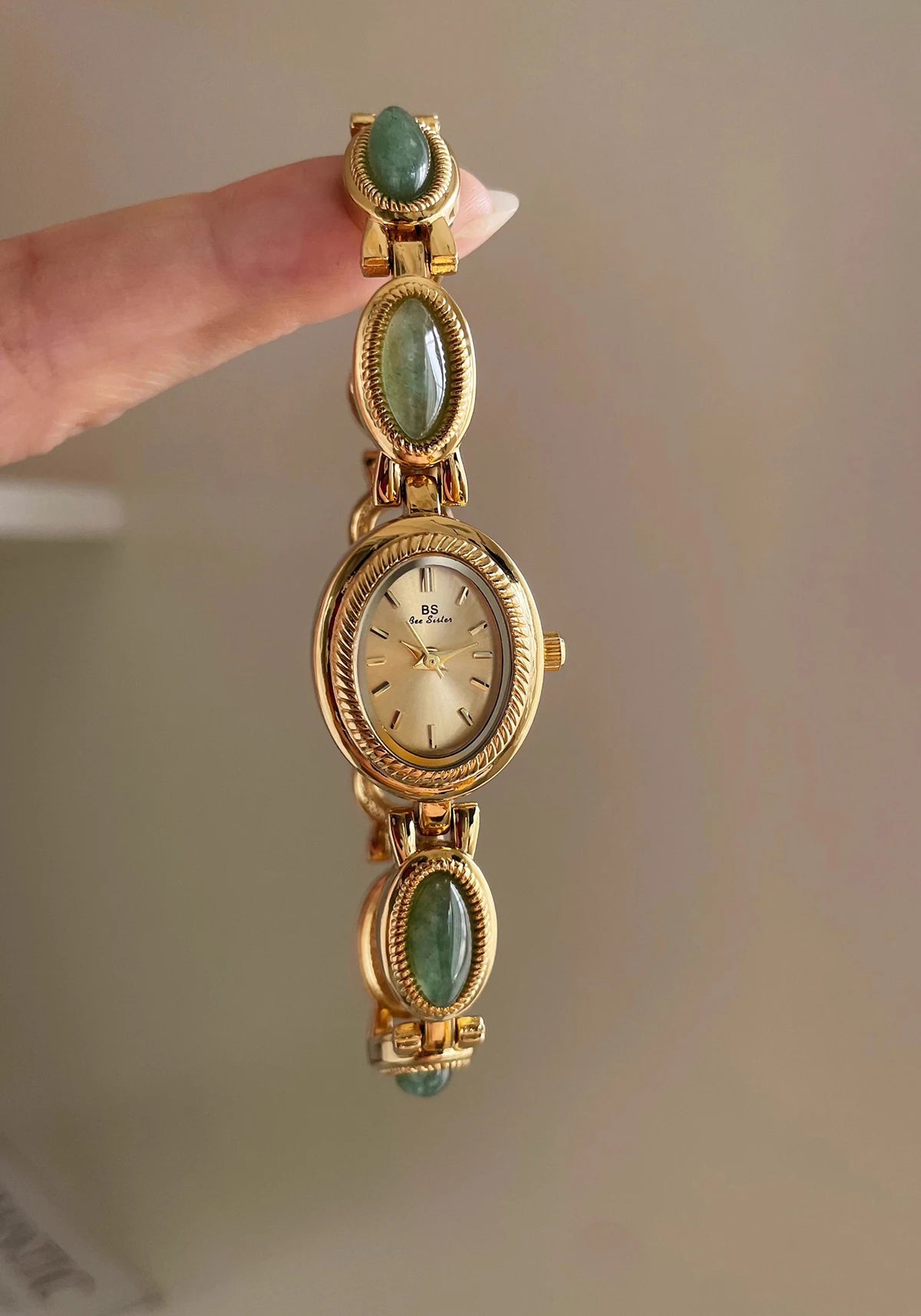 Women's Luxury Jade Green Jewelry Bracelet Quartz Dress Wristwatch