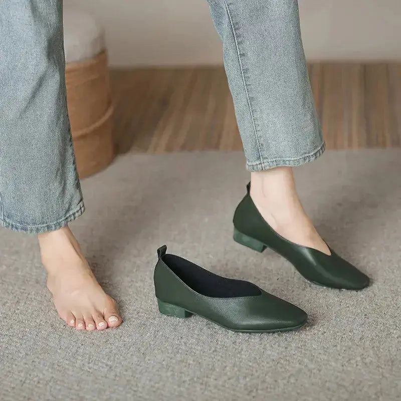 TrenLux Wear Women's Round-Toe Leather Loafer Flats — Versatile Slip-On Casual Shoes TrenLux Wear
