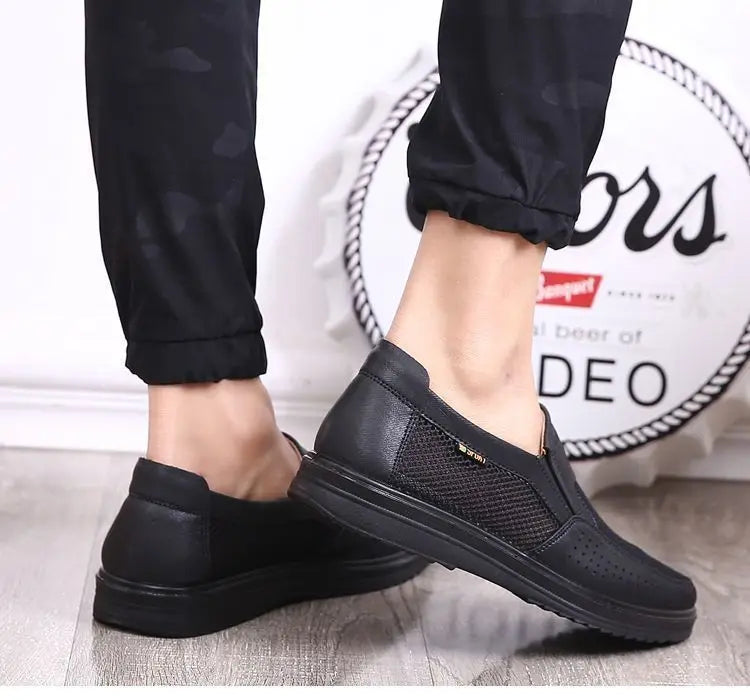 Men's Breathable Mesh Chunky Sole Sneakers — Lightweight Slip-On