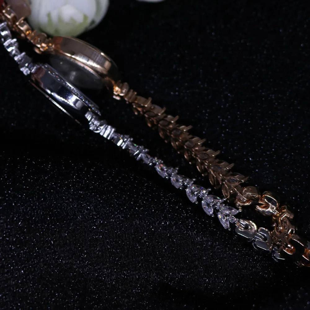 Women's Crystal Claw-Setting Luxury Quartz Jewelry Bracelet Wristwatch