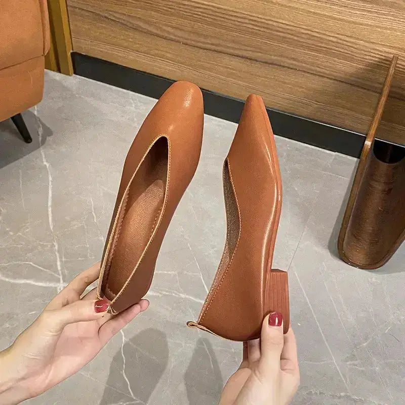 TrenLux Wear Women's Round-Toe Leather Loafer Flats — Versatile Slip-On Casual Shoes TrenLux Wear