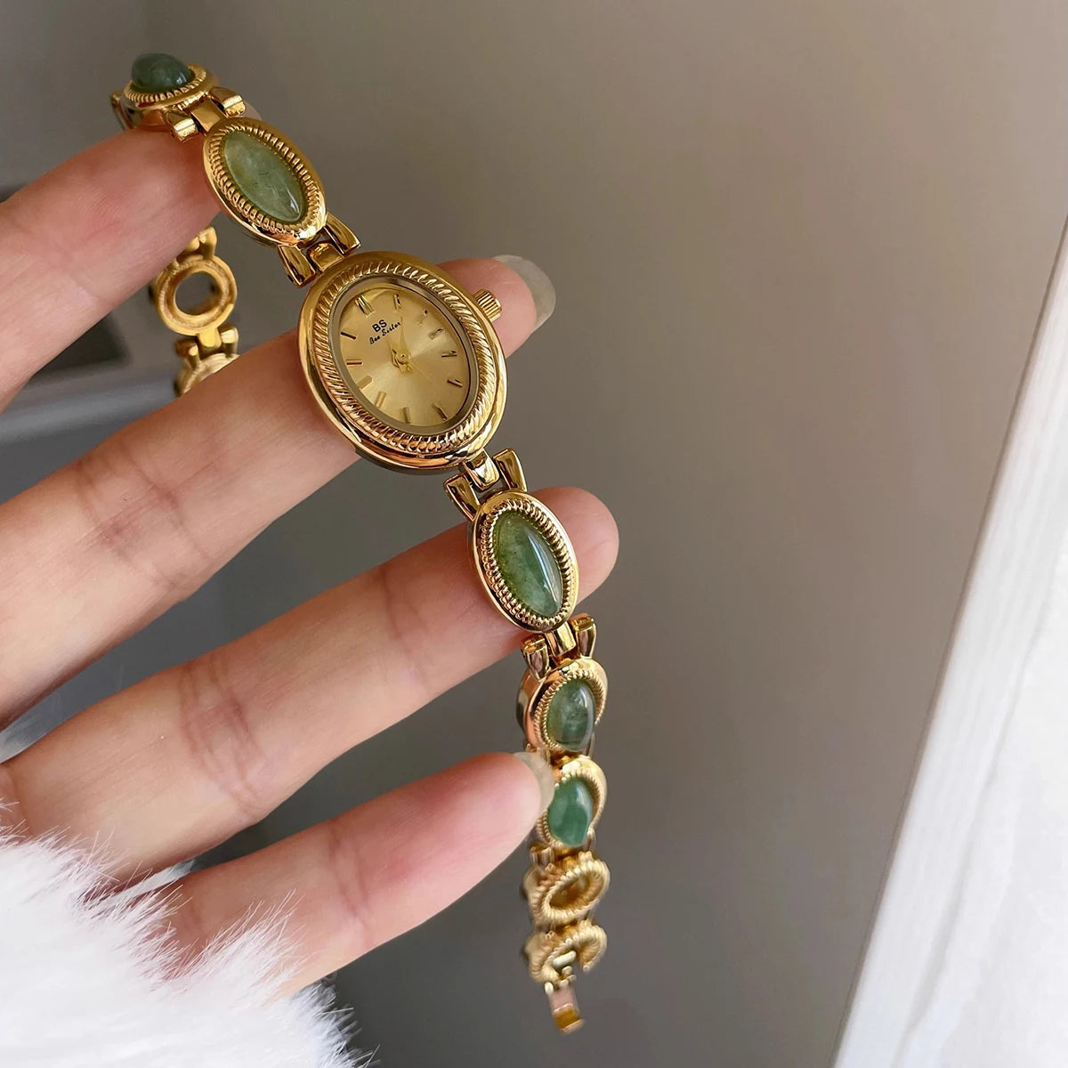 Women's Luxury Jade Green Jewelry Bracelet Quartz Dress Wristwatch