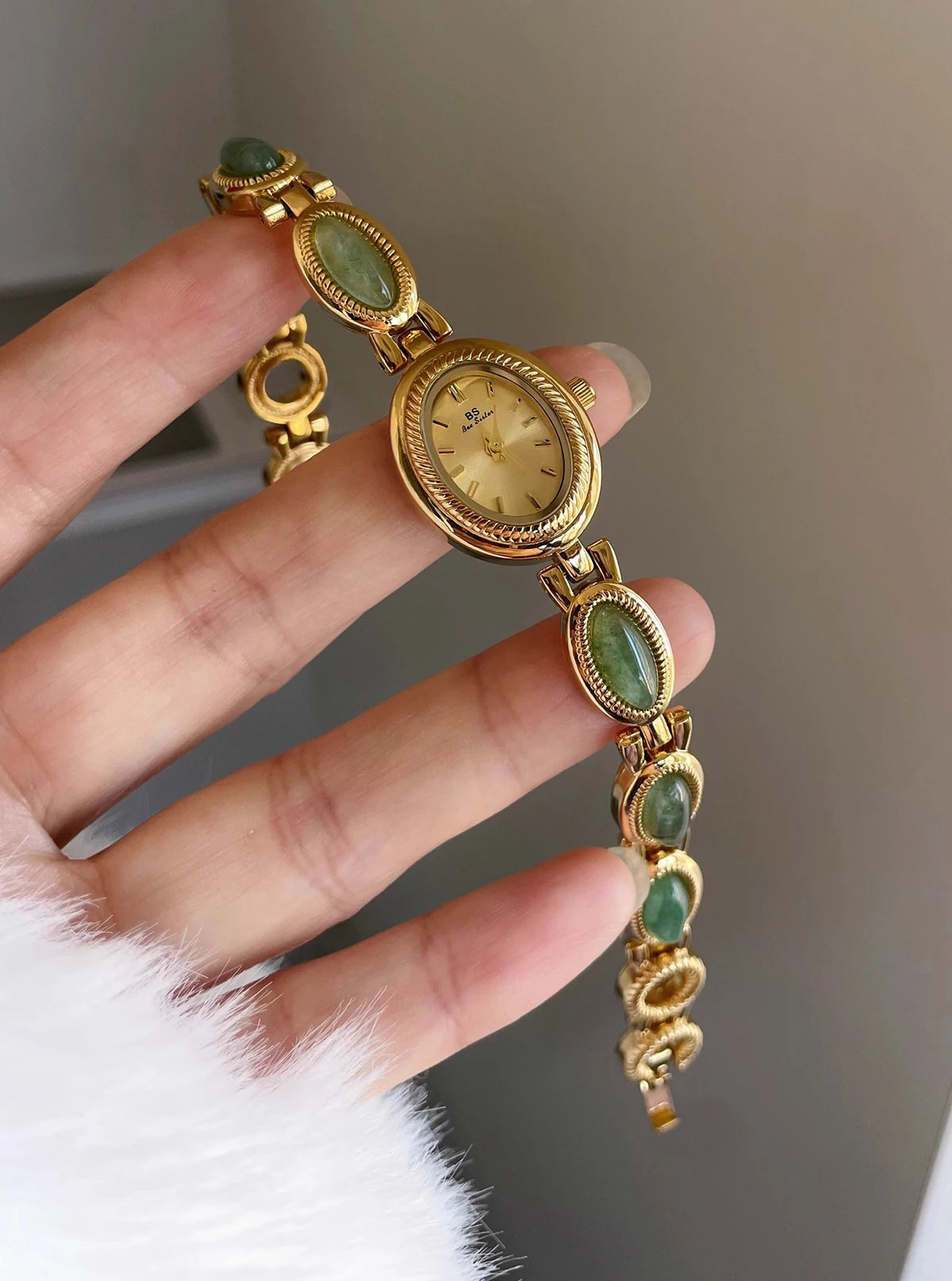 Women's Luxury Jade Green Jewelry Bracelet Quartz Dress Wristwatch