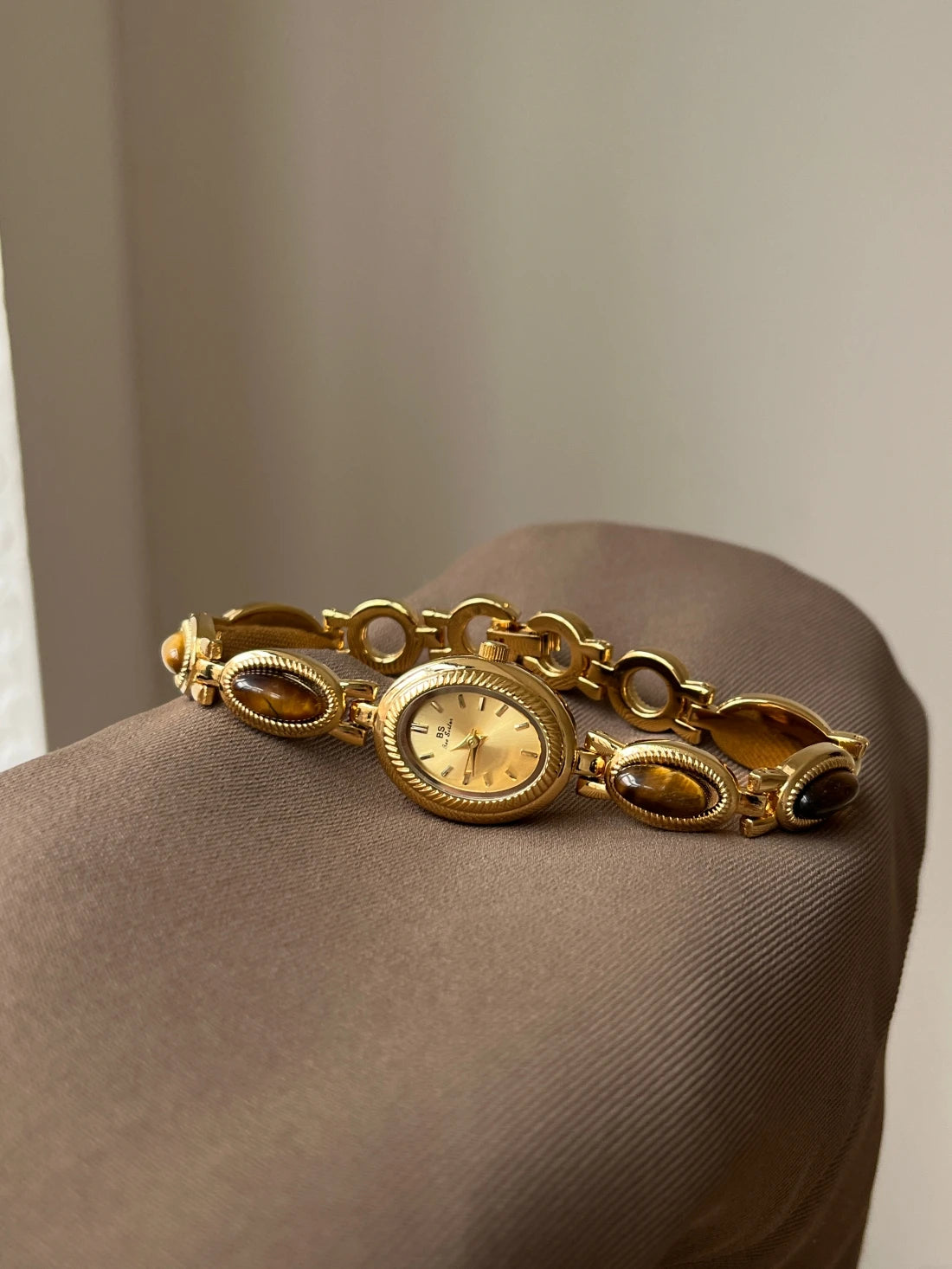 Women's Luxury Jade Green Jewelry Bracelet Quartz Dress Wristwatch