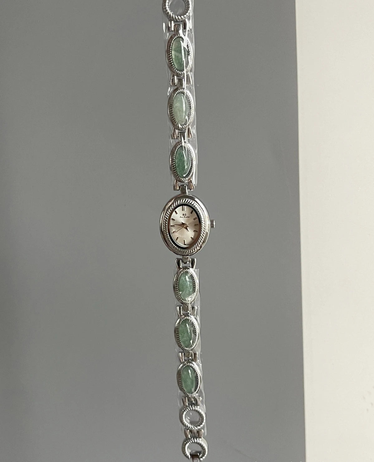 Women's Luxury Jade Green Jewelry Bracelet Quartz Dress Wristwatch